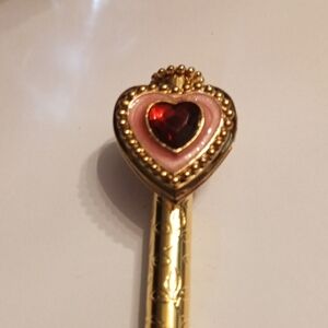 Vintage Heart-Shaped Gold and Red Pen With Locket. THE PEN DOESN'T WRITE.
